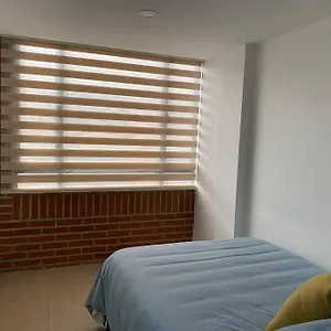 Moderno Cerca Al Aeropuerto Apartamento Bogotá